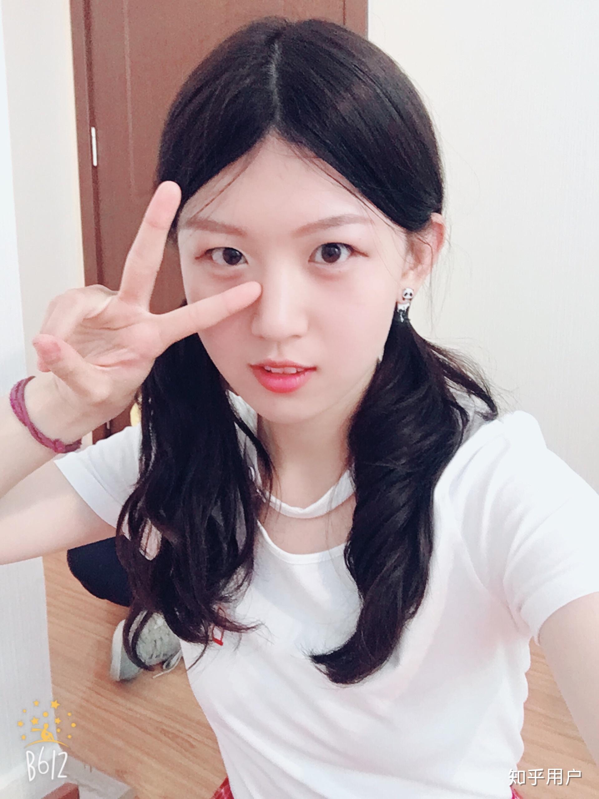 身为真正的素颜美女是种怎样的体验