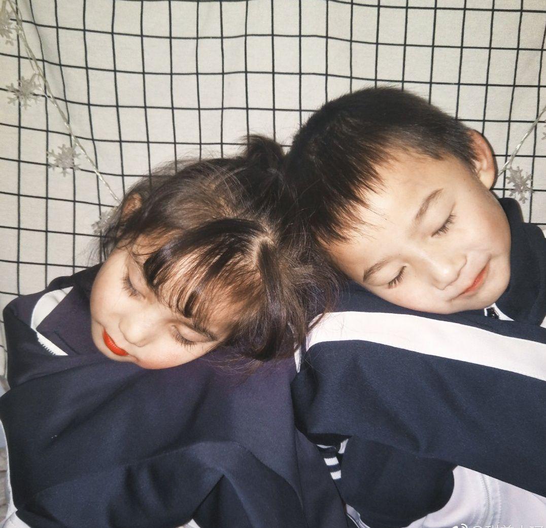 有没有小孩子的情侣头像? - 知乎