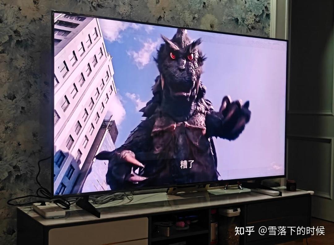 【电视选购坦白局】2026年各大品牌“卷分区”“提亮度”继续打磨白光Mini LED有意义吗?海信E系列全面发售RGB-Mini LED电视,拆解E7S Pro配置,一文解惑