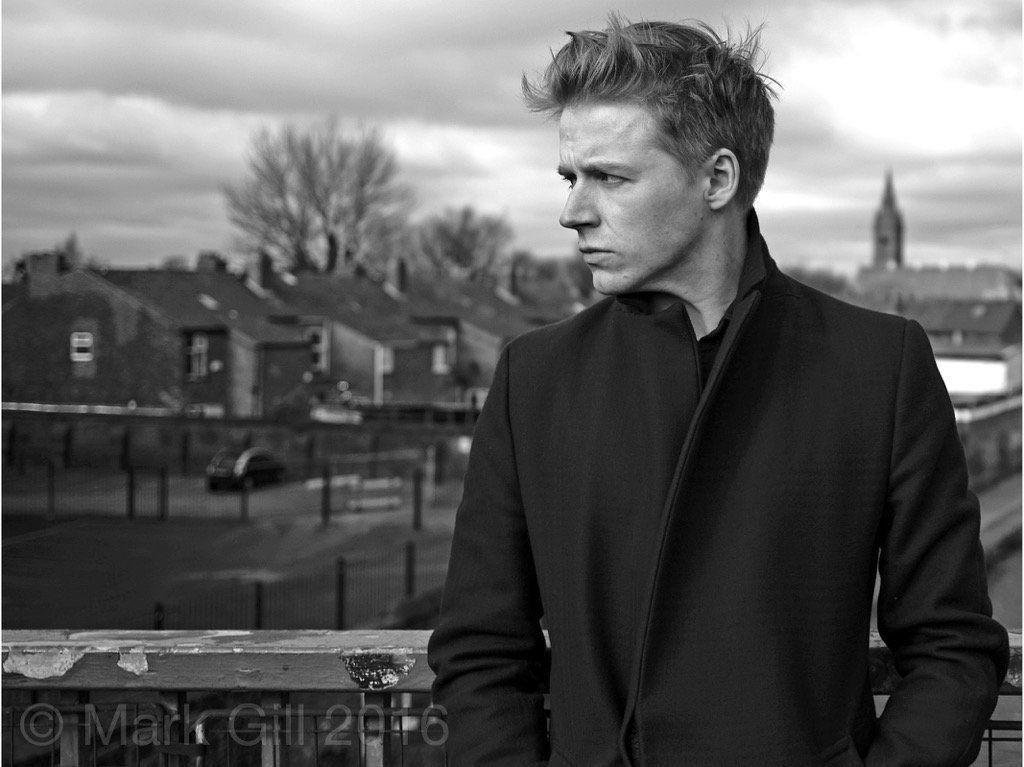 Jack Rudeen 如何评价苏格兰演员Jack Lowden(杰克·劳登)? - 知乎
