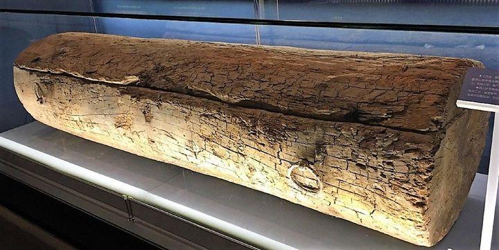 元朝时期的独木棺葬:定义和特点