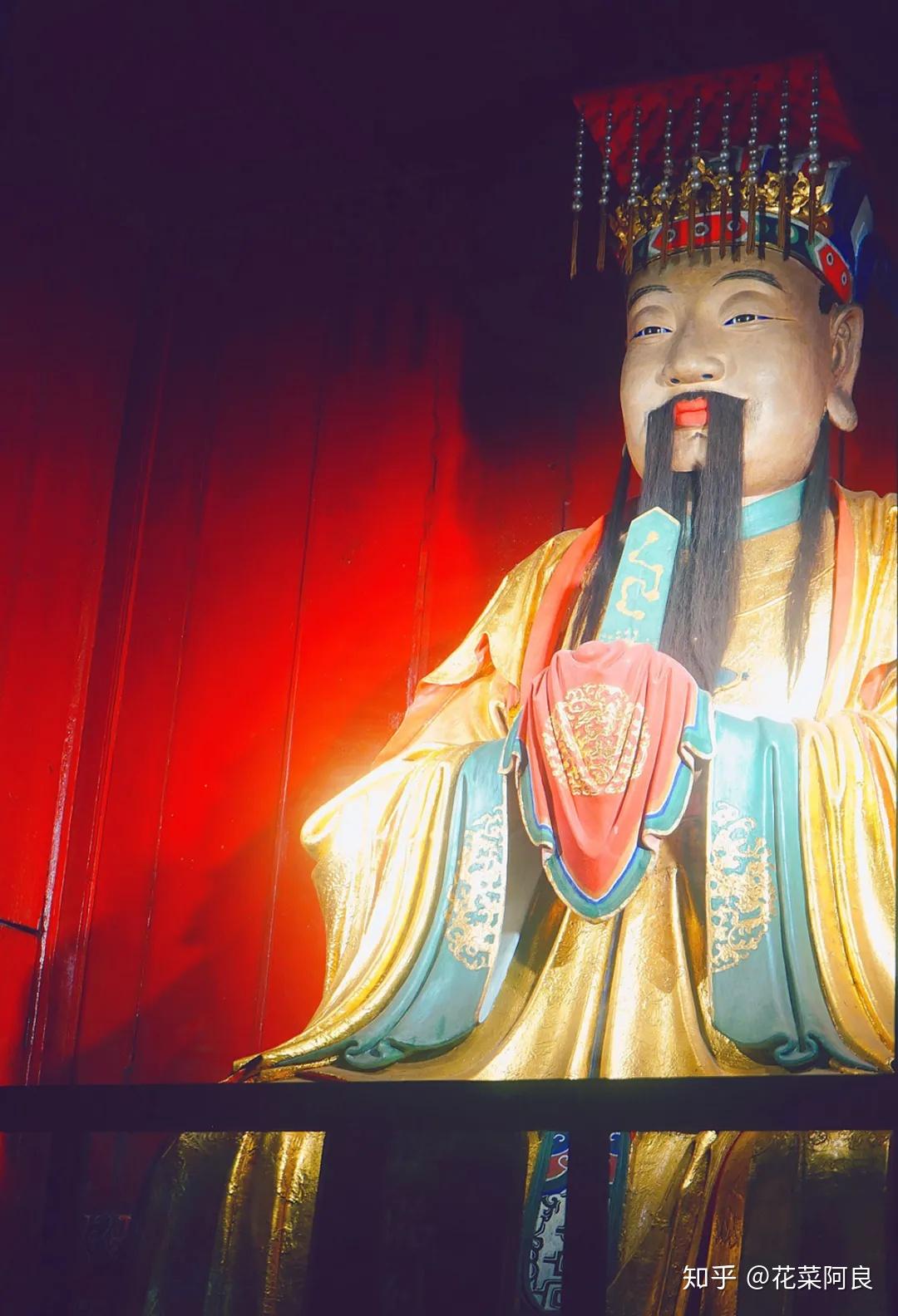 这是成都最美的一道墙!武侯祠不止有三国诸葛,还有一座帝陵! - 知乎
