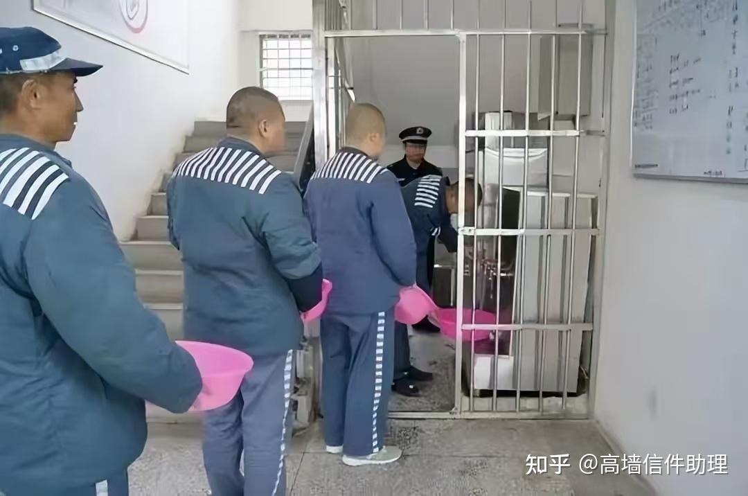 监狱冬天有热水洗澡吗?
