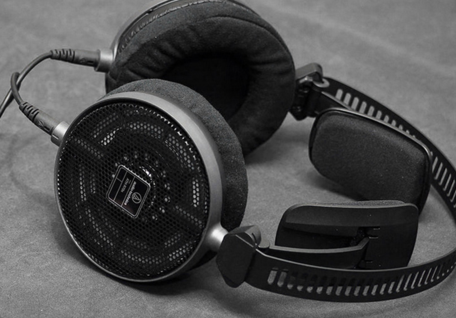 铁三角r70x和森海塞尔hd650那个比较好?调音风格有什么区别? - 知乎