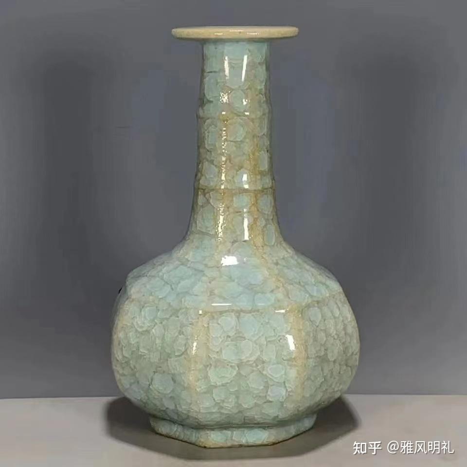 宋代官窑天青釉御题诗文八棱盘口瓶精美绝伦 - 知乎
