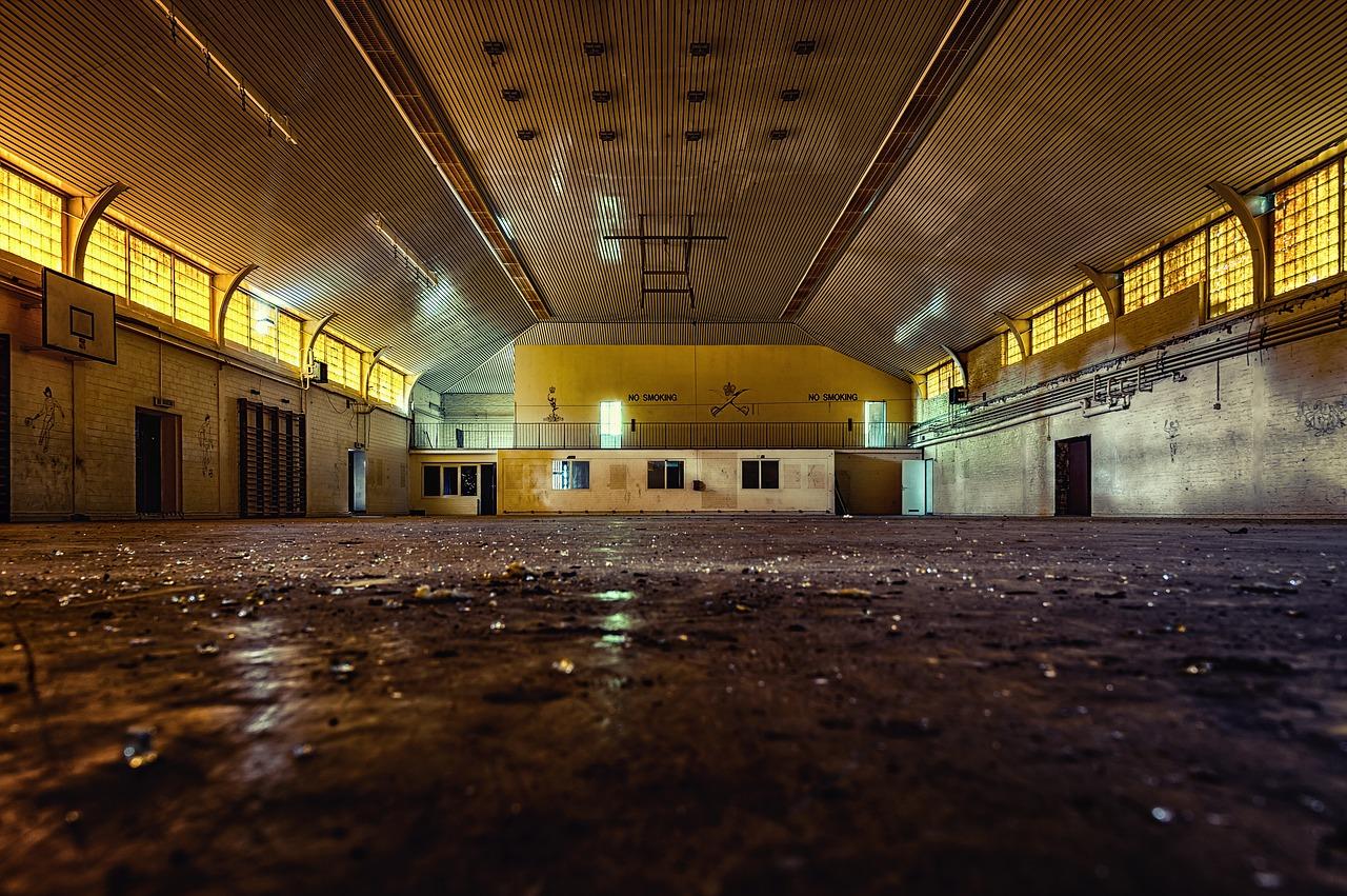 健身房更衣柜多少钱