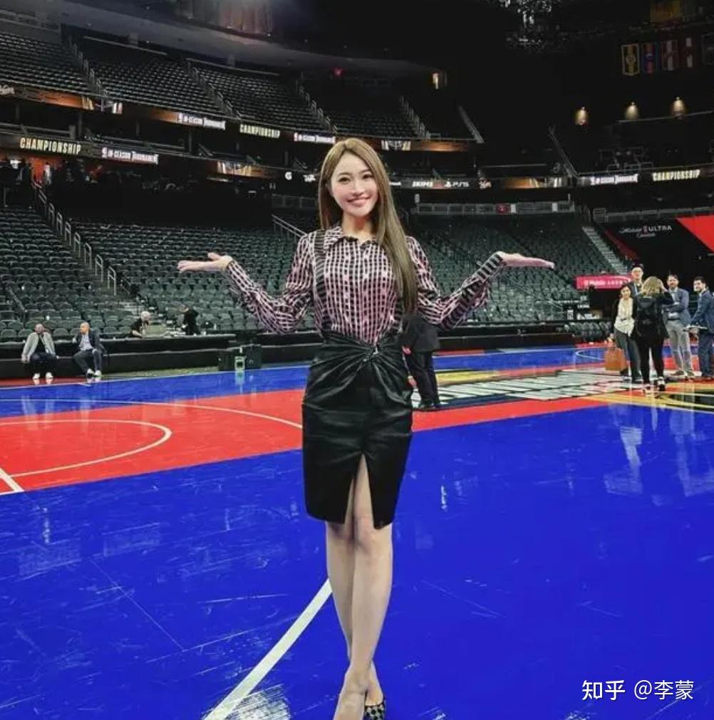 最朴素的NBA出镜记者孟超 为何在国内的好感度 远超周玲安 - 知乎