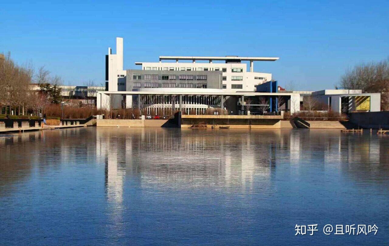 作为天津财经大学的准新生,看到那么多黑料,心里有丝凉意,就没有学校