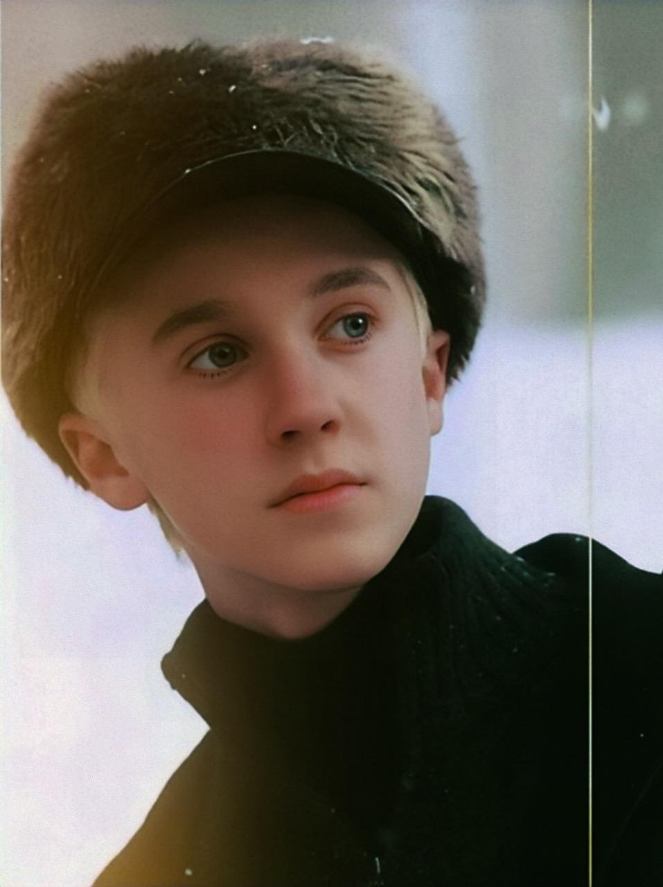 跪求汤姆费尔顿所饰的德拉科马尔福的高清帅照