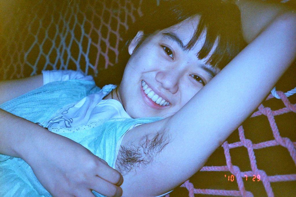 女生会觉得有腋毛的男生很恶心吗