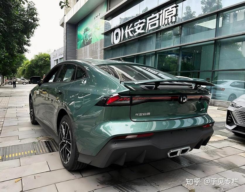 长安启源,缺的不是“爆款”