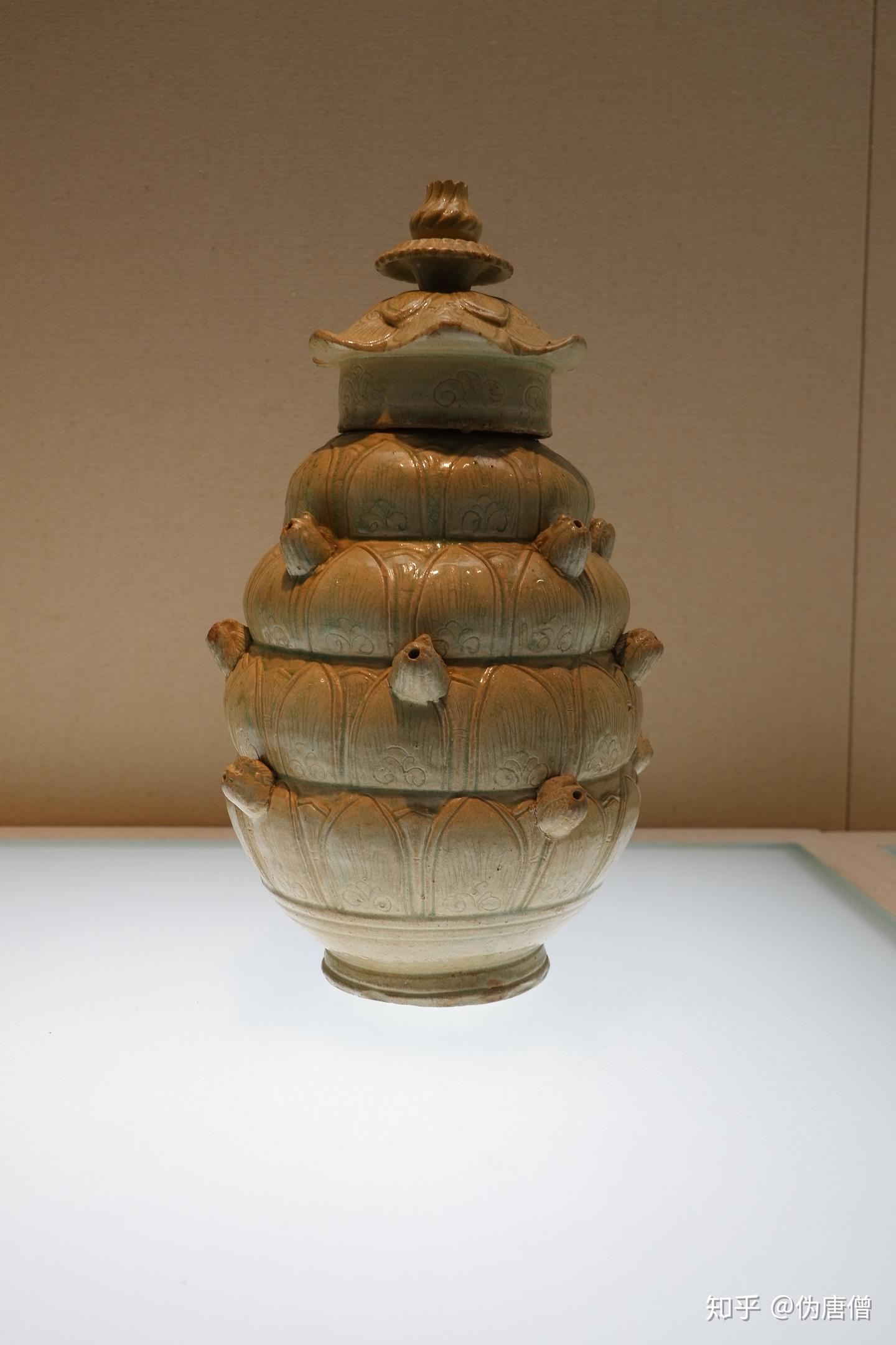 中国古美術・旧蔵品 宋代 官窑 双凤耳瓶・冰裂纹・青灰釉・花瓶・置物・茶道・文房 博物馆里的瓷器史”31南宋•龙泉窑青釉凤耳瓶（故宫博物院藏） - 知乎