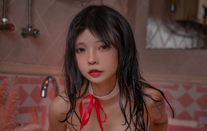 可可老师作品图片，红润的嘴唇，透着一种娇媚的气息-美学艺术库