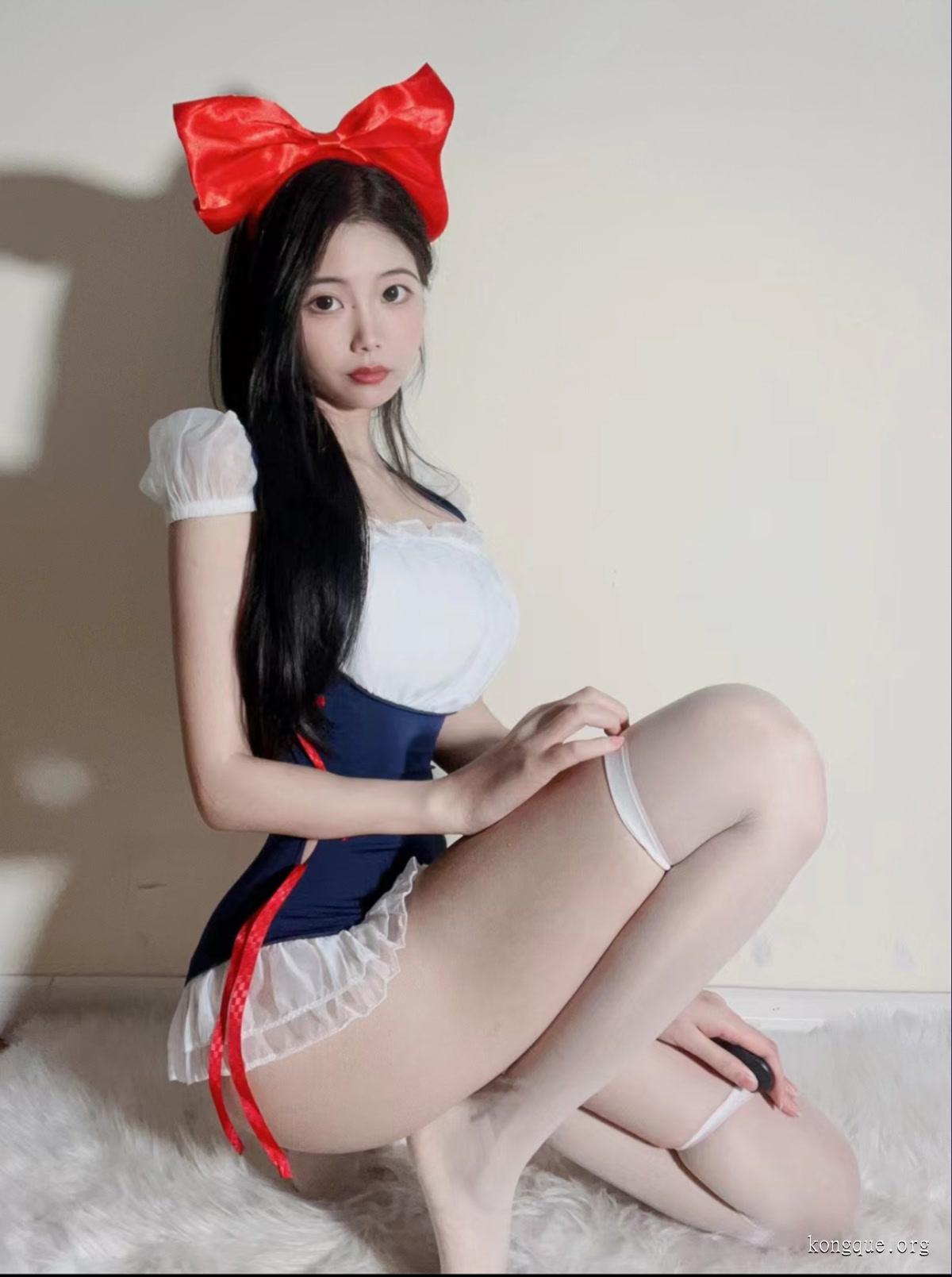 图片[13]-纪念小小v5 – 微密圈系列图片&视频[58套-2024.10]-佳人吧