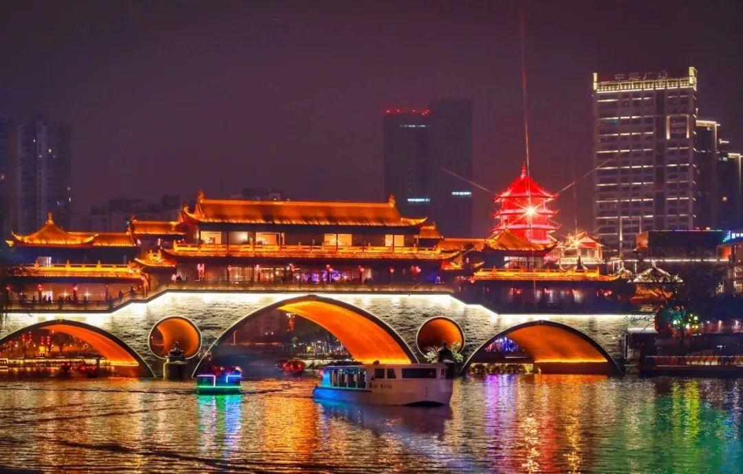 沉浸式文旅,如何从“看景”到“入景” - 知乎