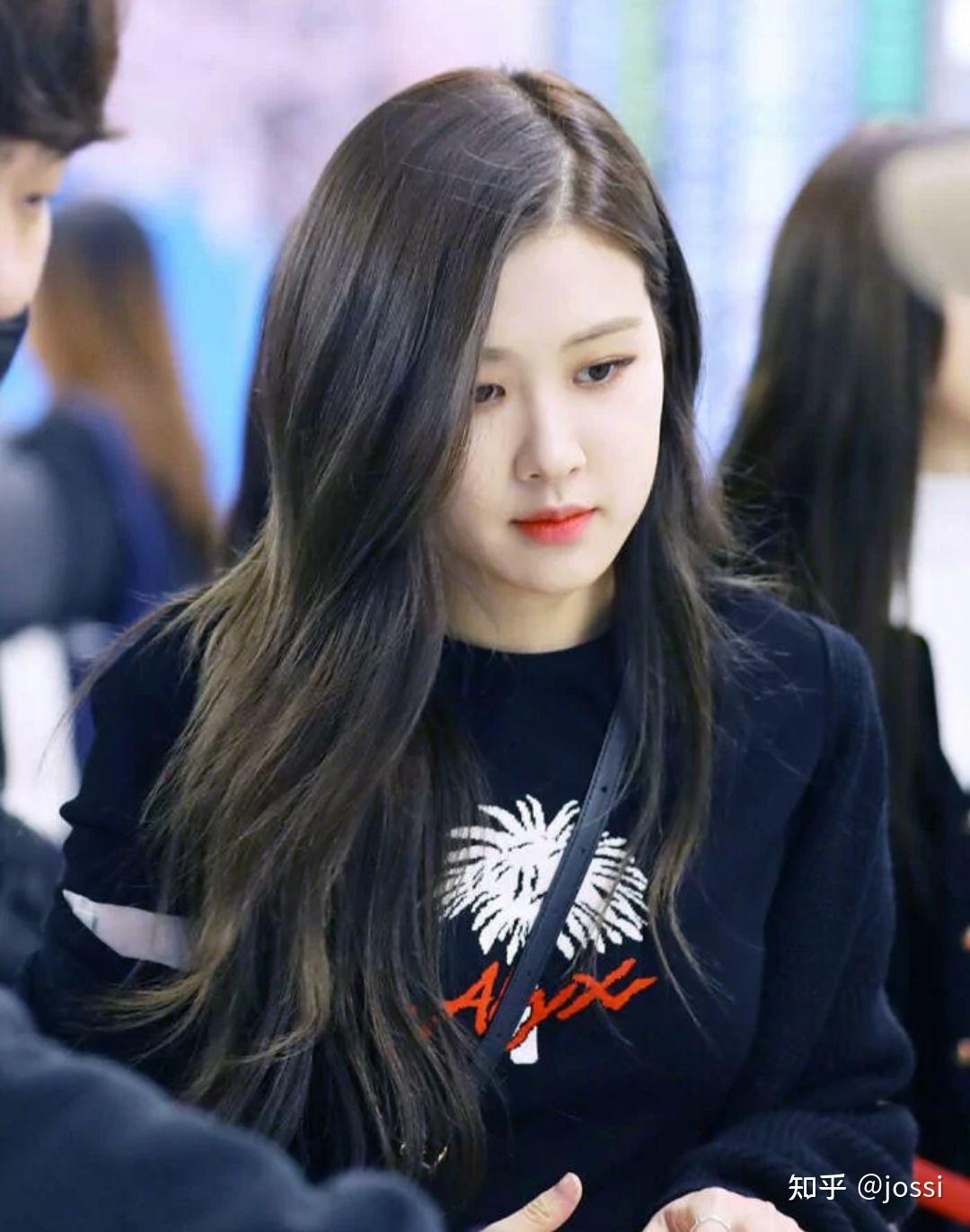 朴彩英黑发真的好看嘛