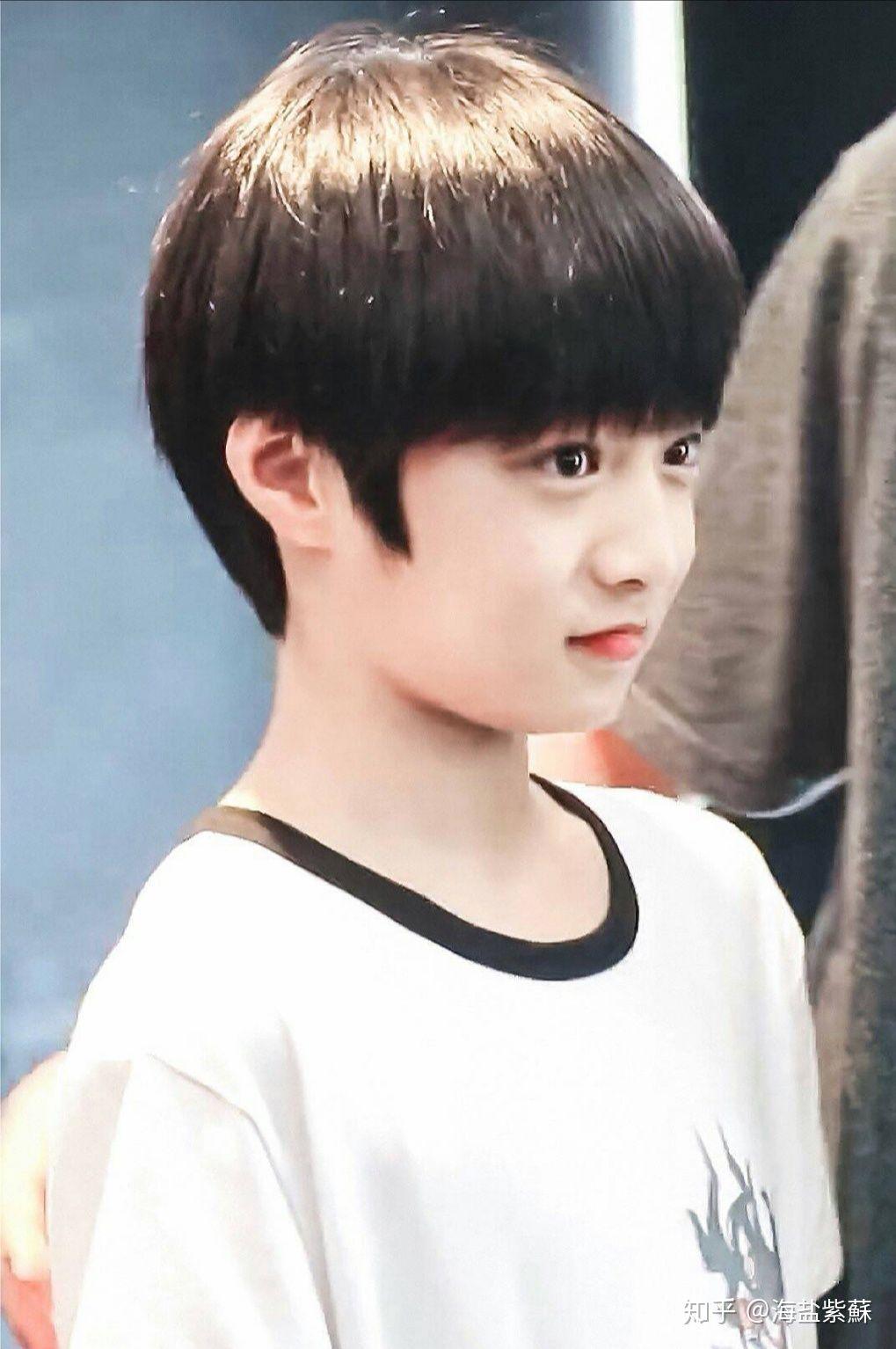 求求求刘耀文小丸子时期的图