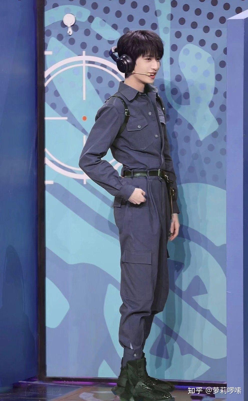 有没有时代少年团单人的全身照? - 知乎