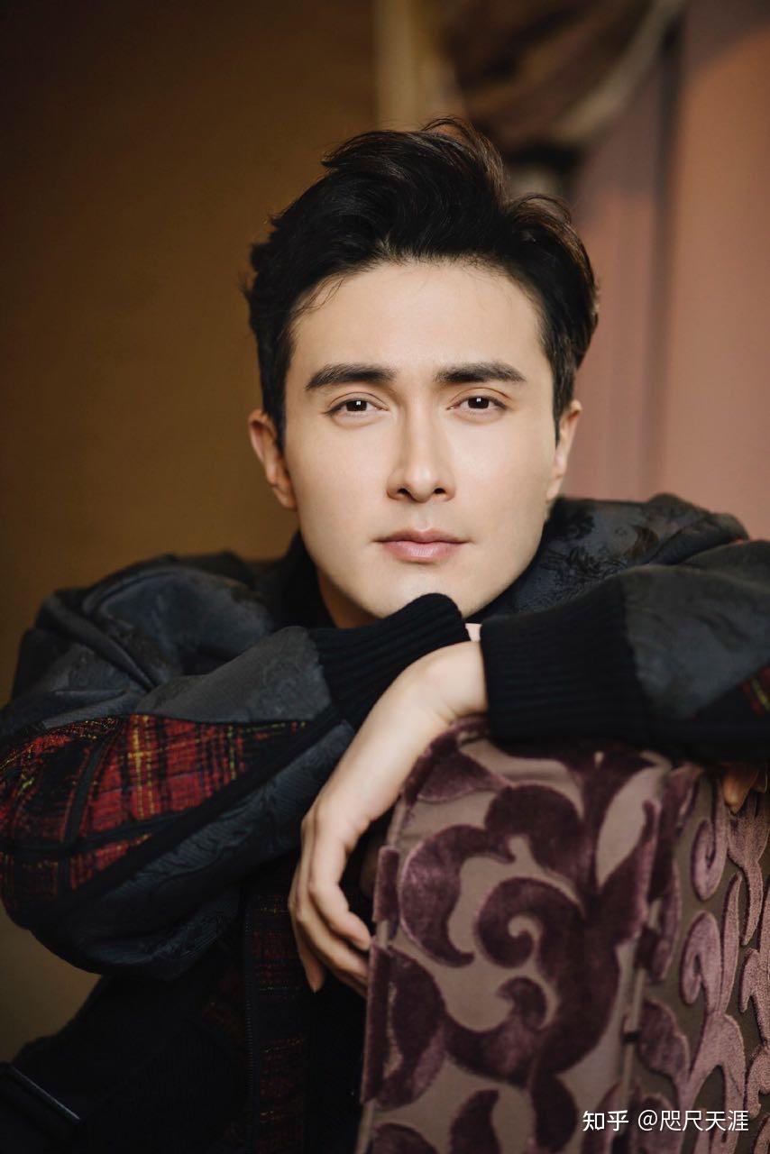 你们觉得娱乐圈神颜男艺人是谁