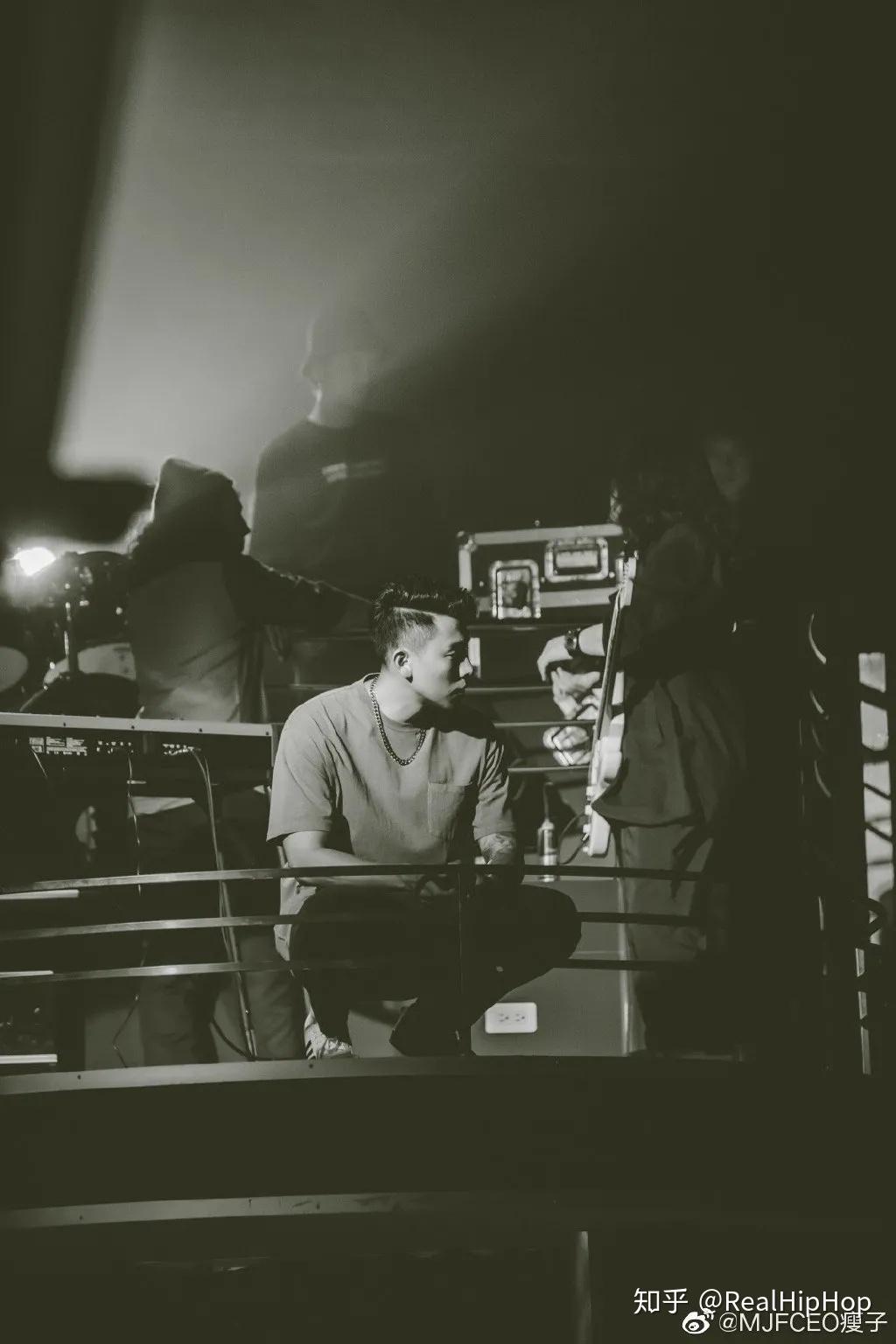 瘦子E.so专访｜开过万人演唱会，当过女团导师，同时他也是热狗的同门师弟。 - 知乎