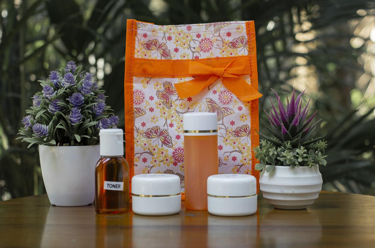 防晒隔热膜选哪个