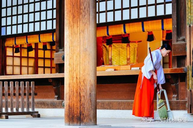 东京有一个神宫,参拜人数全国第一,就藏在森林里 - 知乎