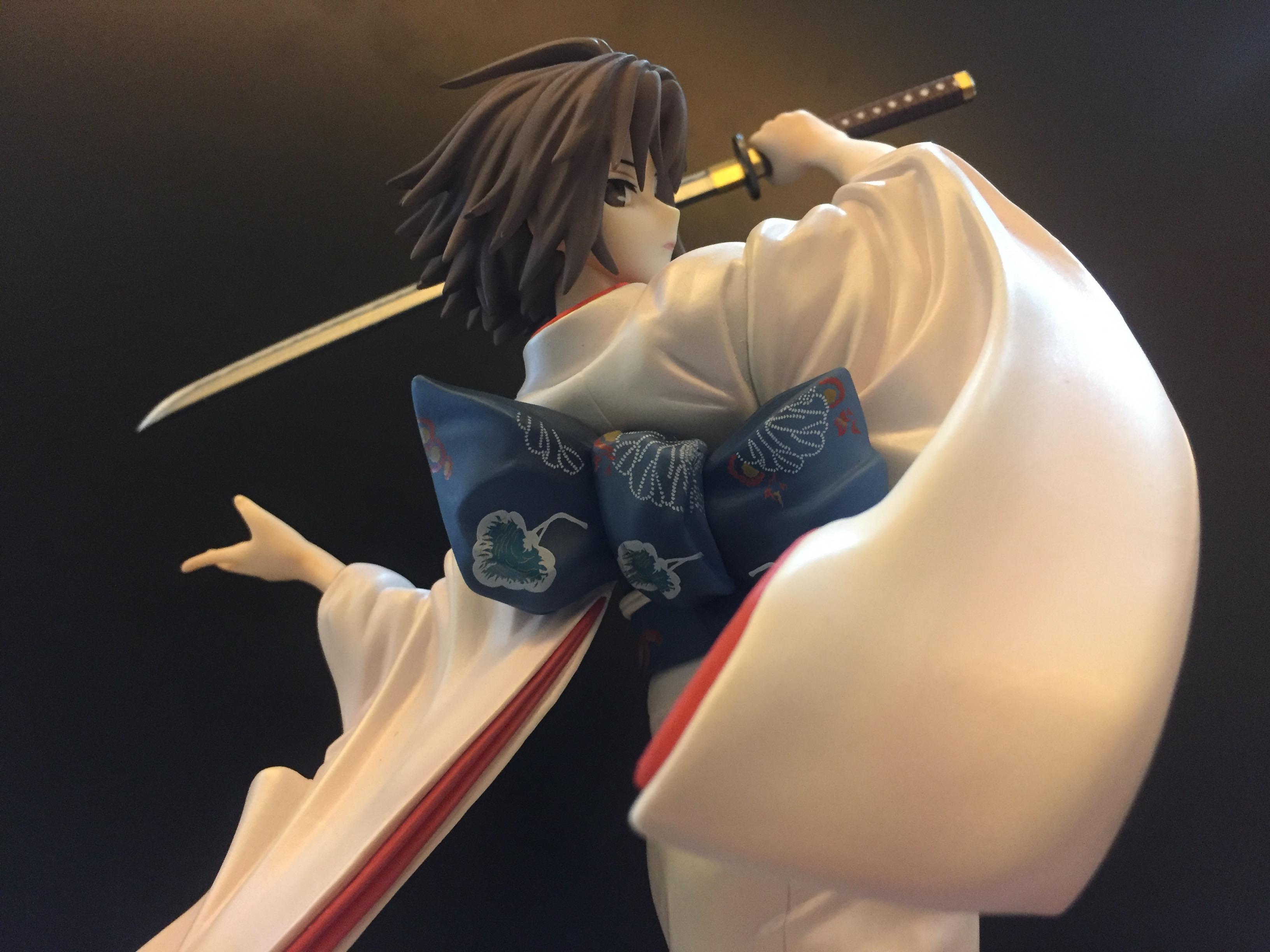 女生对于男生买暴露的动漫手办怎么想