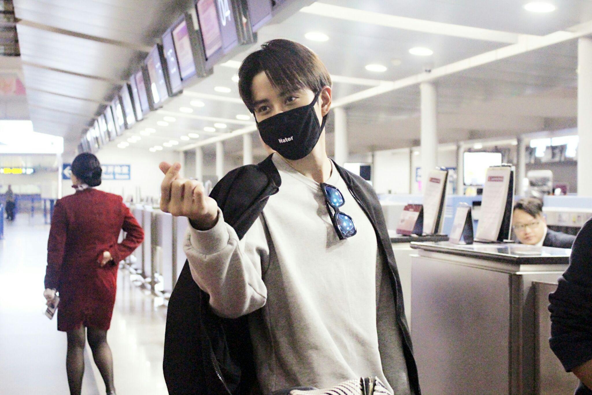 如何评价泰国男明星mike的长相