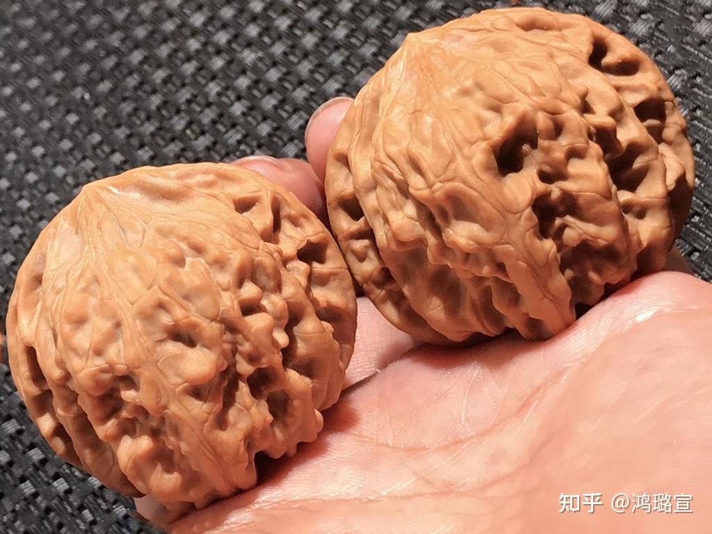 大粗筋儿文玩核桃走上巅峰到底是名至实归？还是一场商家“秀