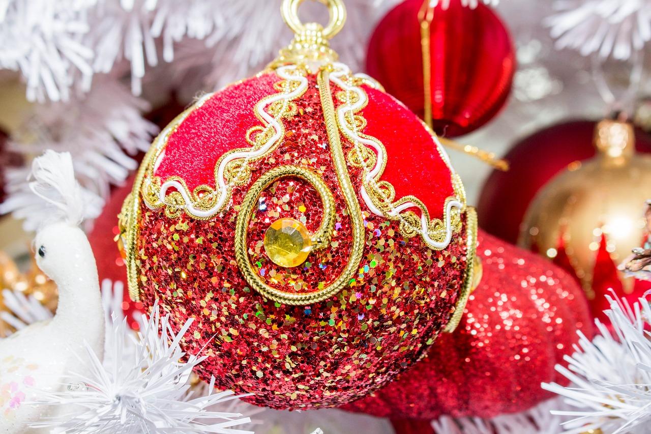 3. 雨落财源滚滚