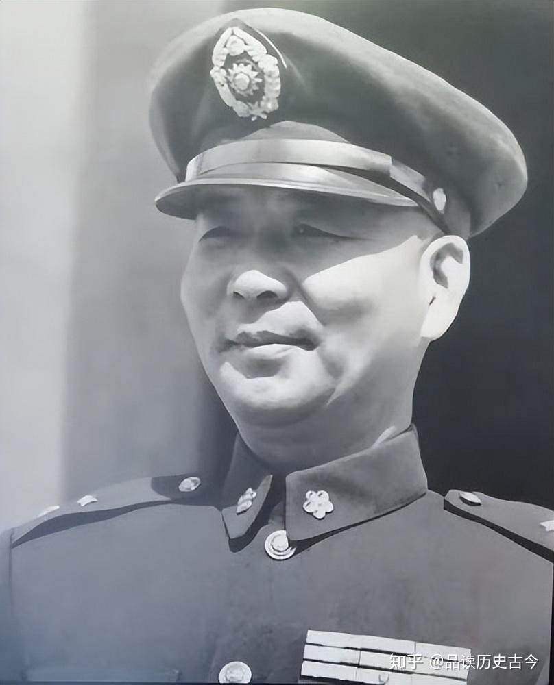 黄埔名将胡琏:晚年绝口不提粟裕,死前让家人拿纸笔画下一张地图 - 知乎