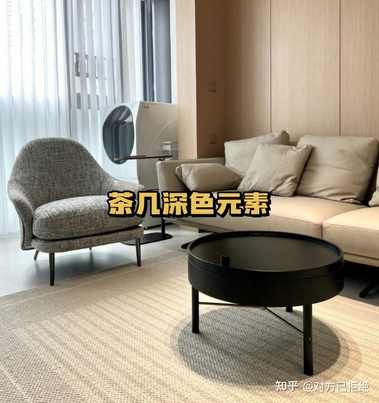 大白墙配什么沙发显高档 大白墙搭配沙发的三种万能公式