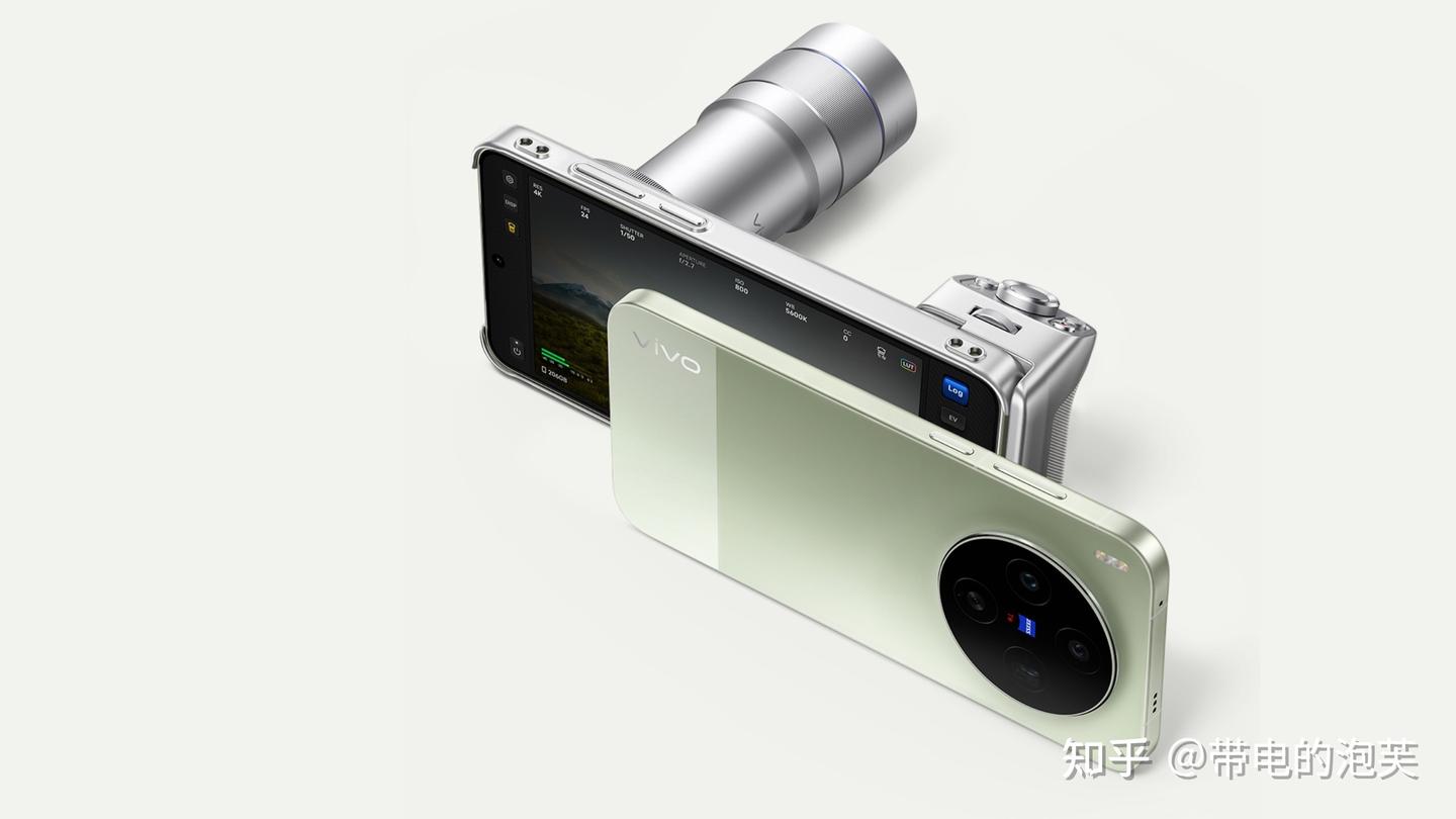 “一英寸大底”退烧后,vivo X300 Ultra给出了移动影像新答案