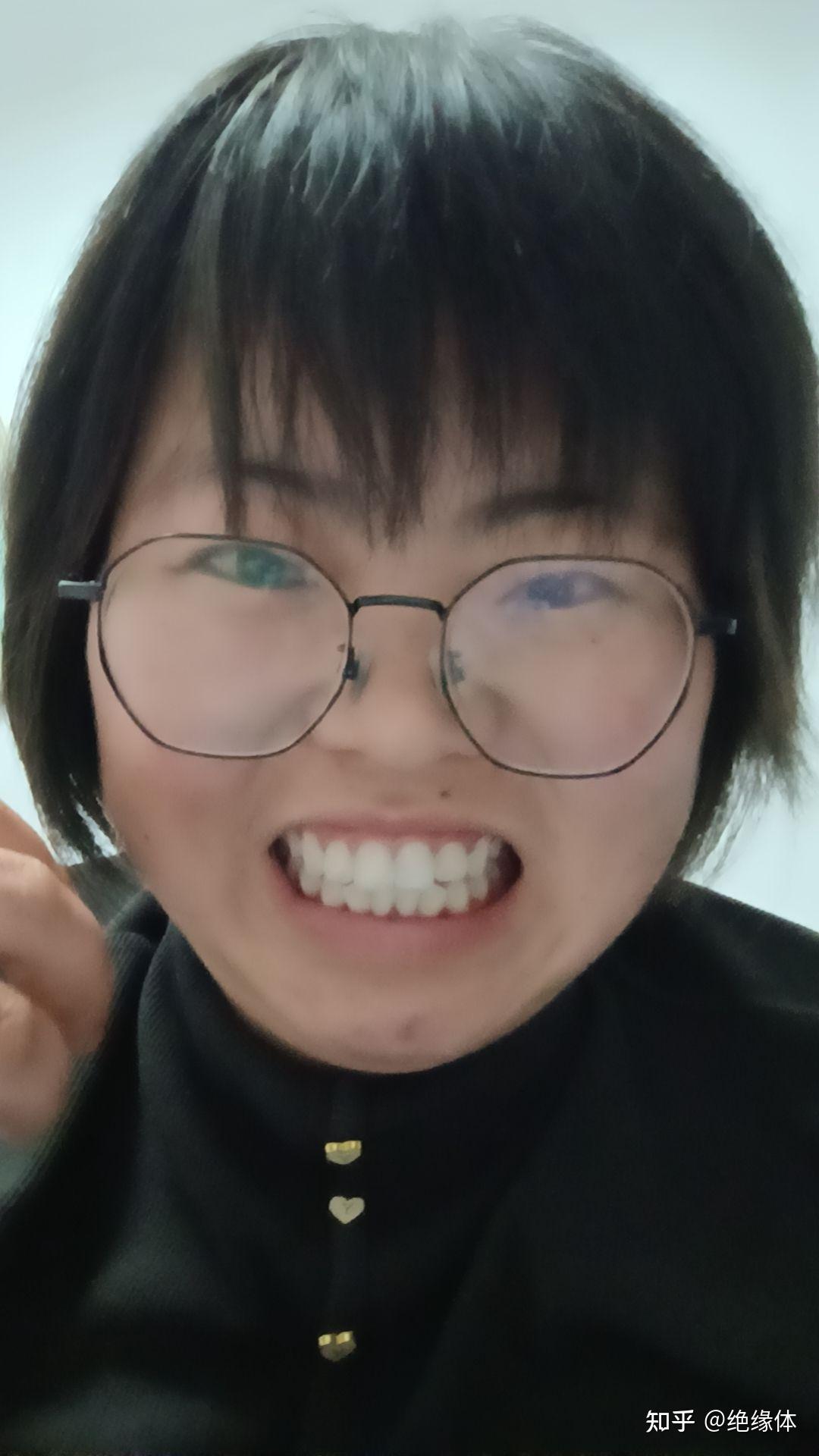 长得丑的女生到底有多惨?