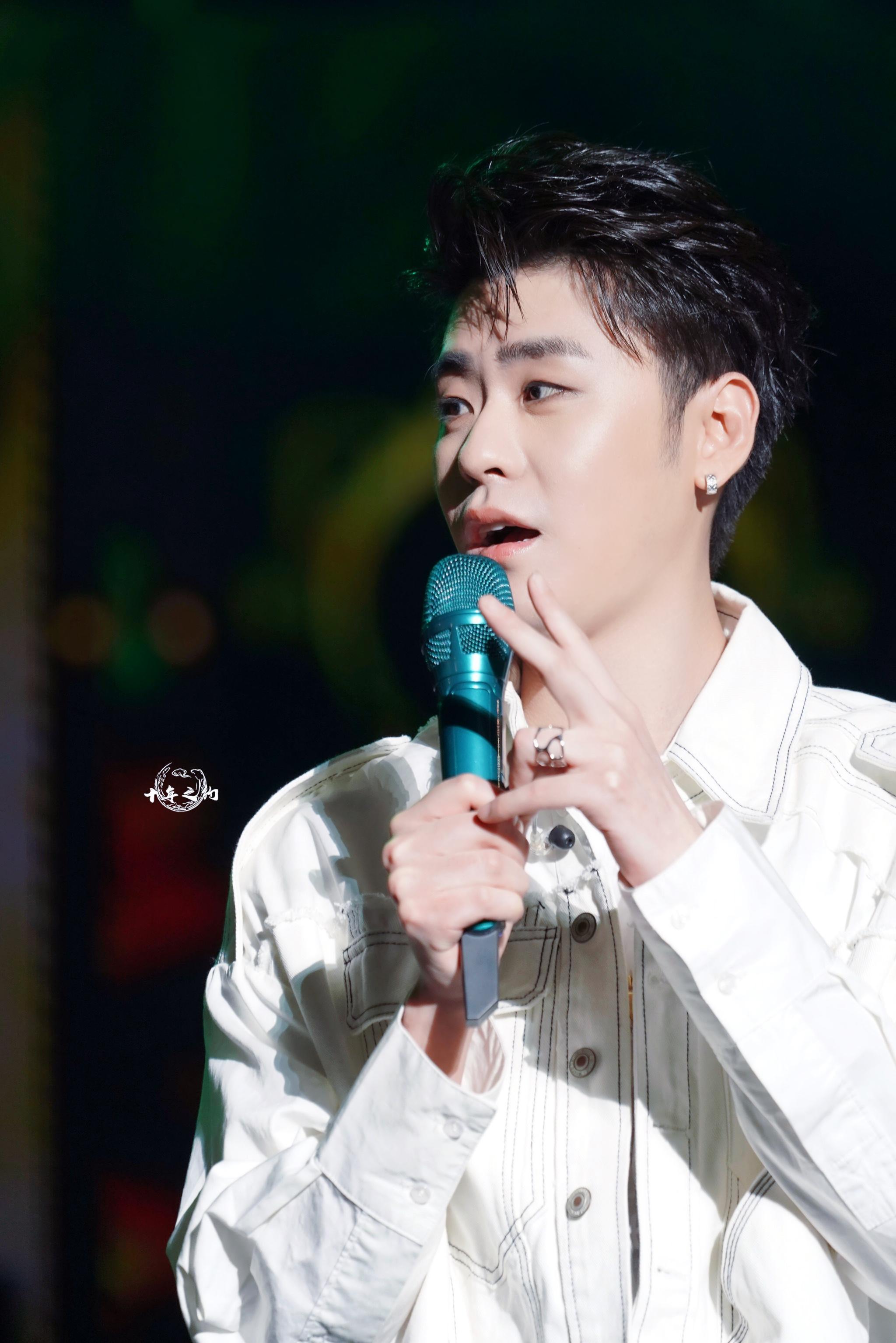 2021年还有不到两个月就结束了,你有什么话想对张云雷说吗? - 知乎