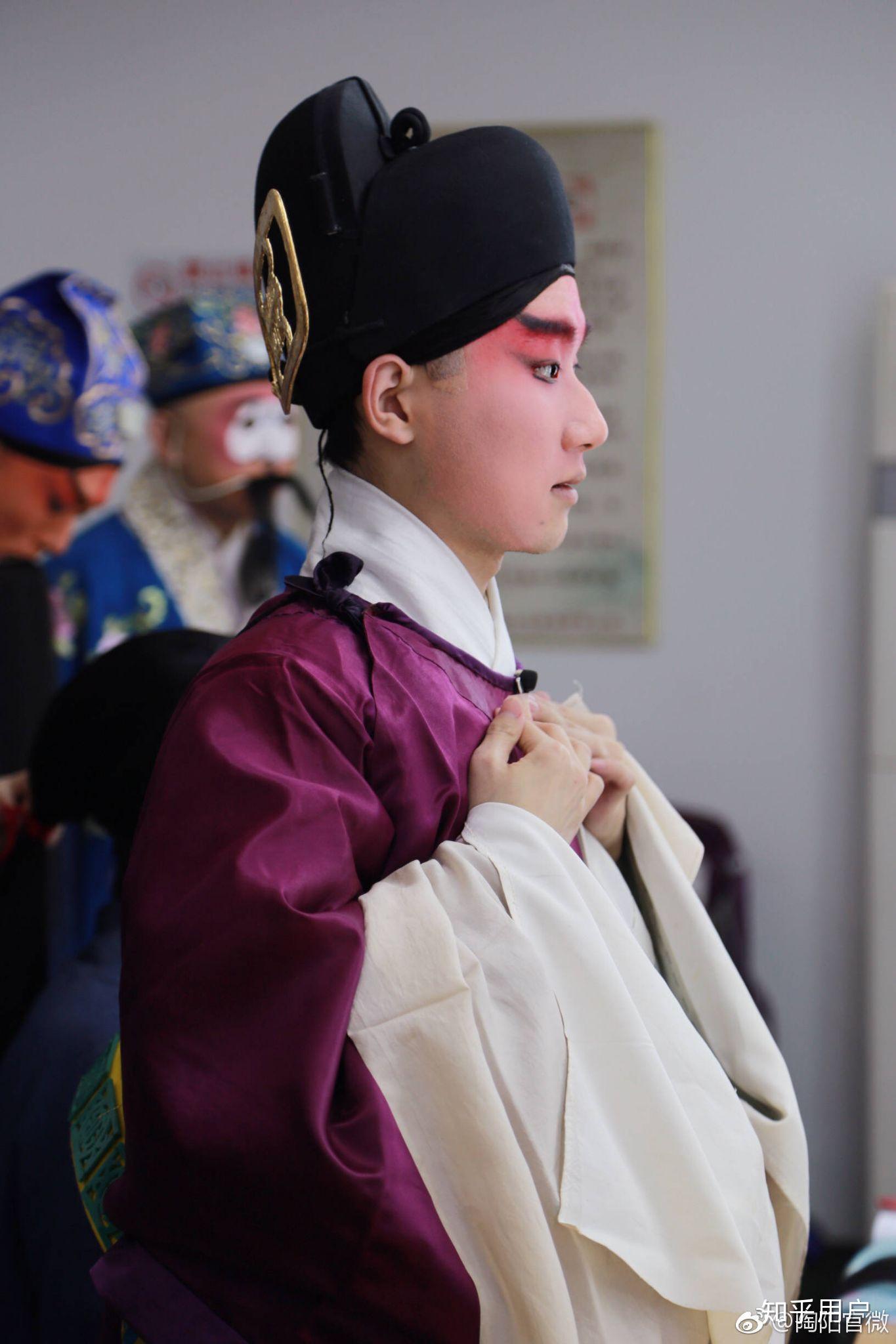 有没有陶阳在舞台上超帅的照片