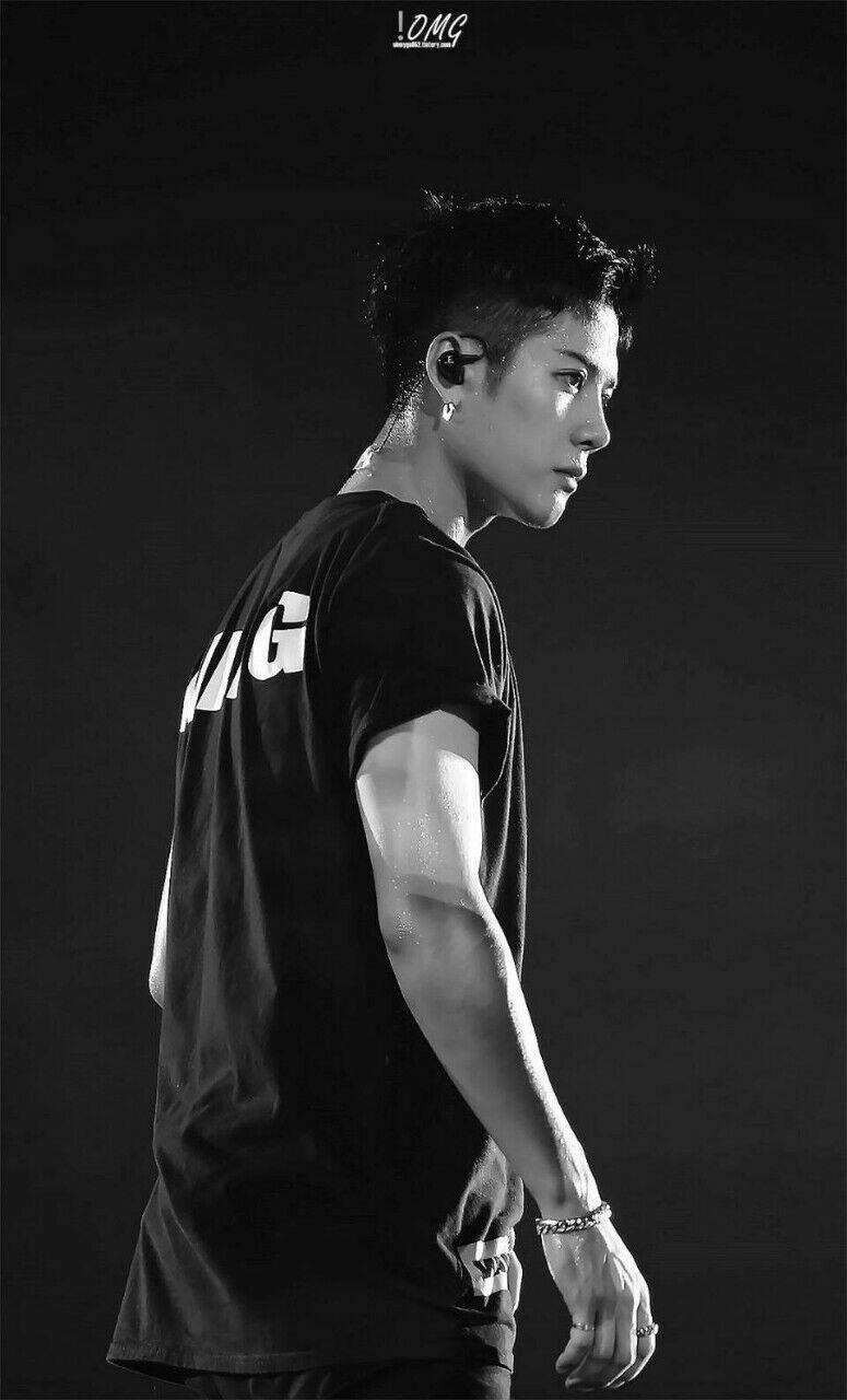 有看《偶像练习生》pick王嘉尔导师的吗?