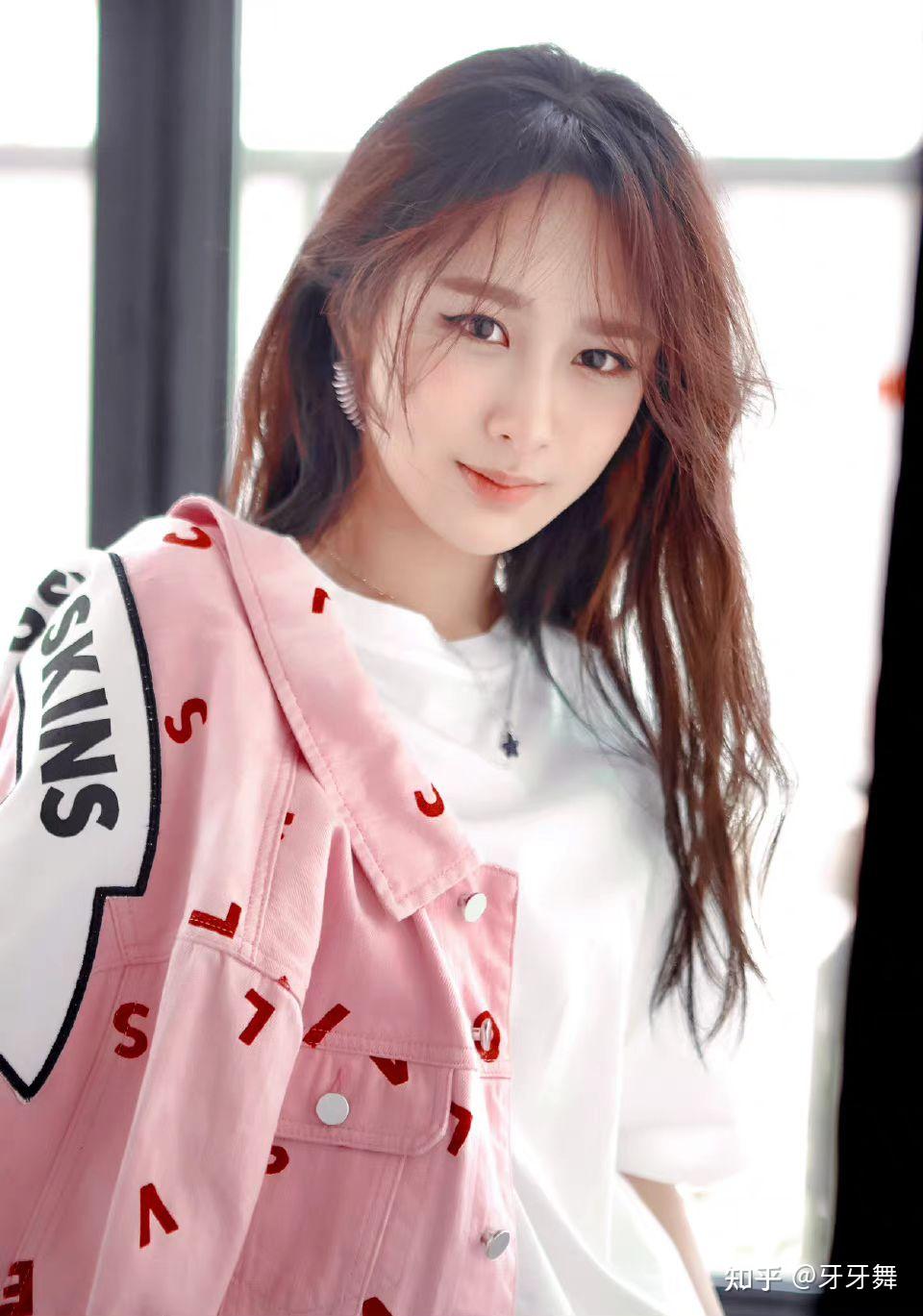 杨紫的哪张图片惊艳过你? - 知乎