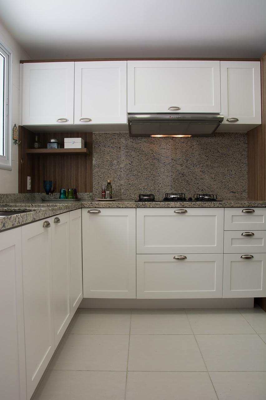 4. 厨房窗边米桶置