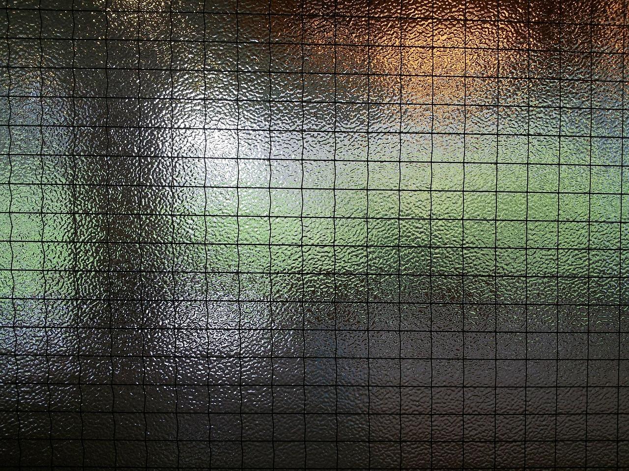 曲面电视怎么看