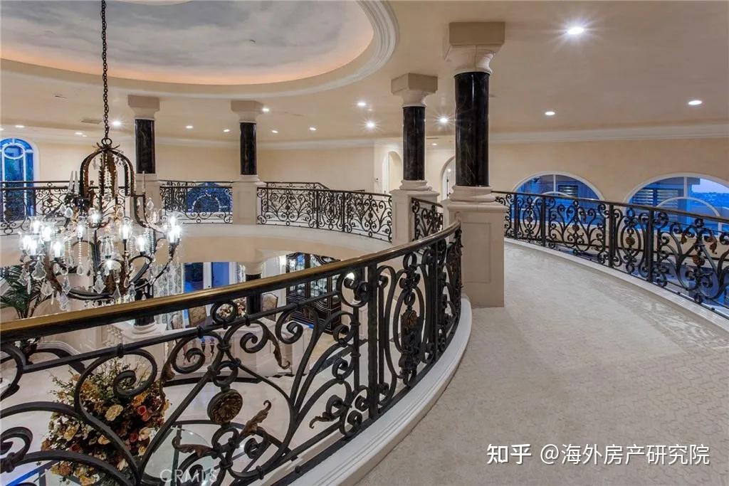 与好莱坞明星做邻居,拥有海景叫醒服务的美国加州奢华别墅 - 知乎