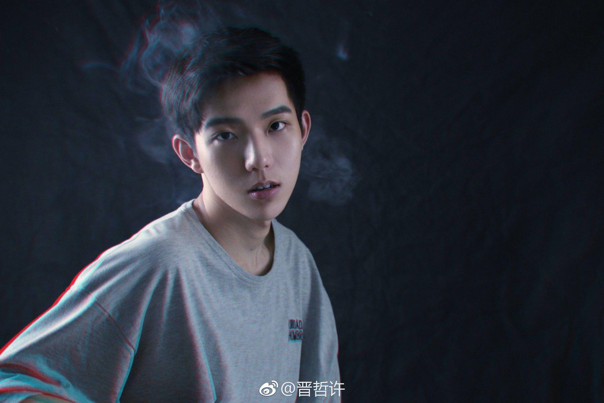 你见过的最好看的男生长什么样子