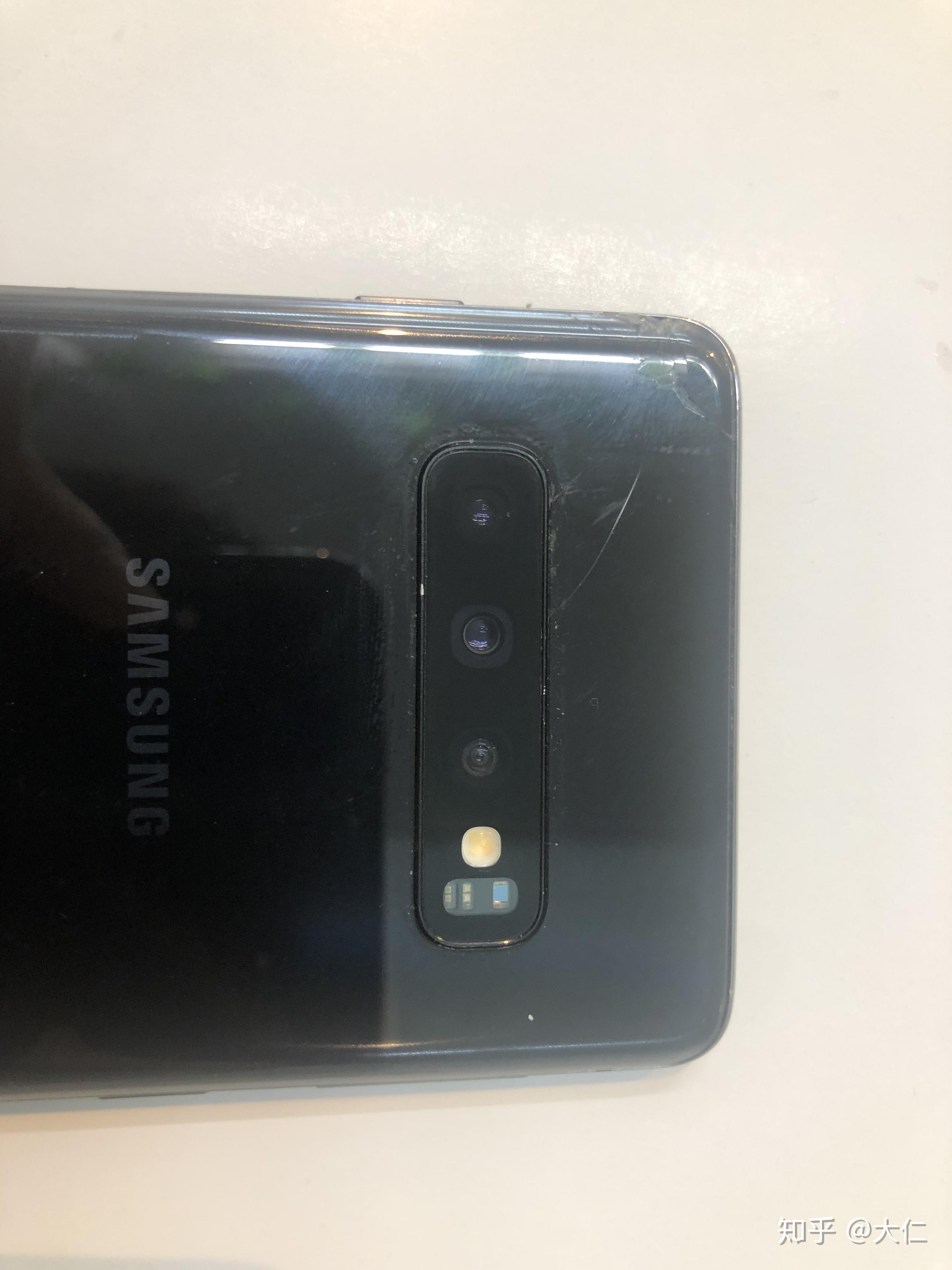 三星s20后盖玻璃碎了一点点还可以防水吗