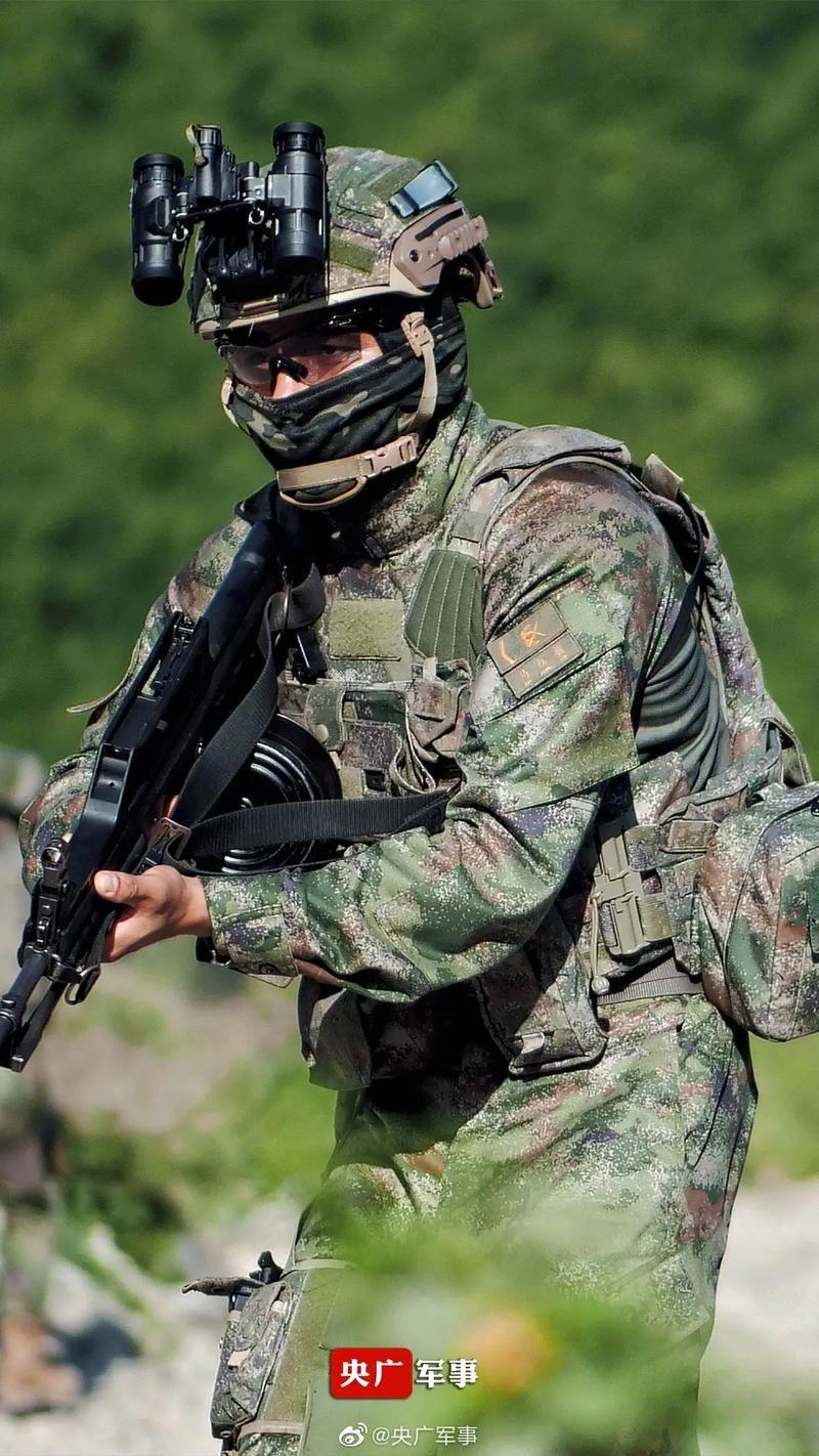 中国单兵作战服及部分装备,还有人说解放军单兵作战落后吗? - 知乎