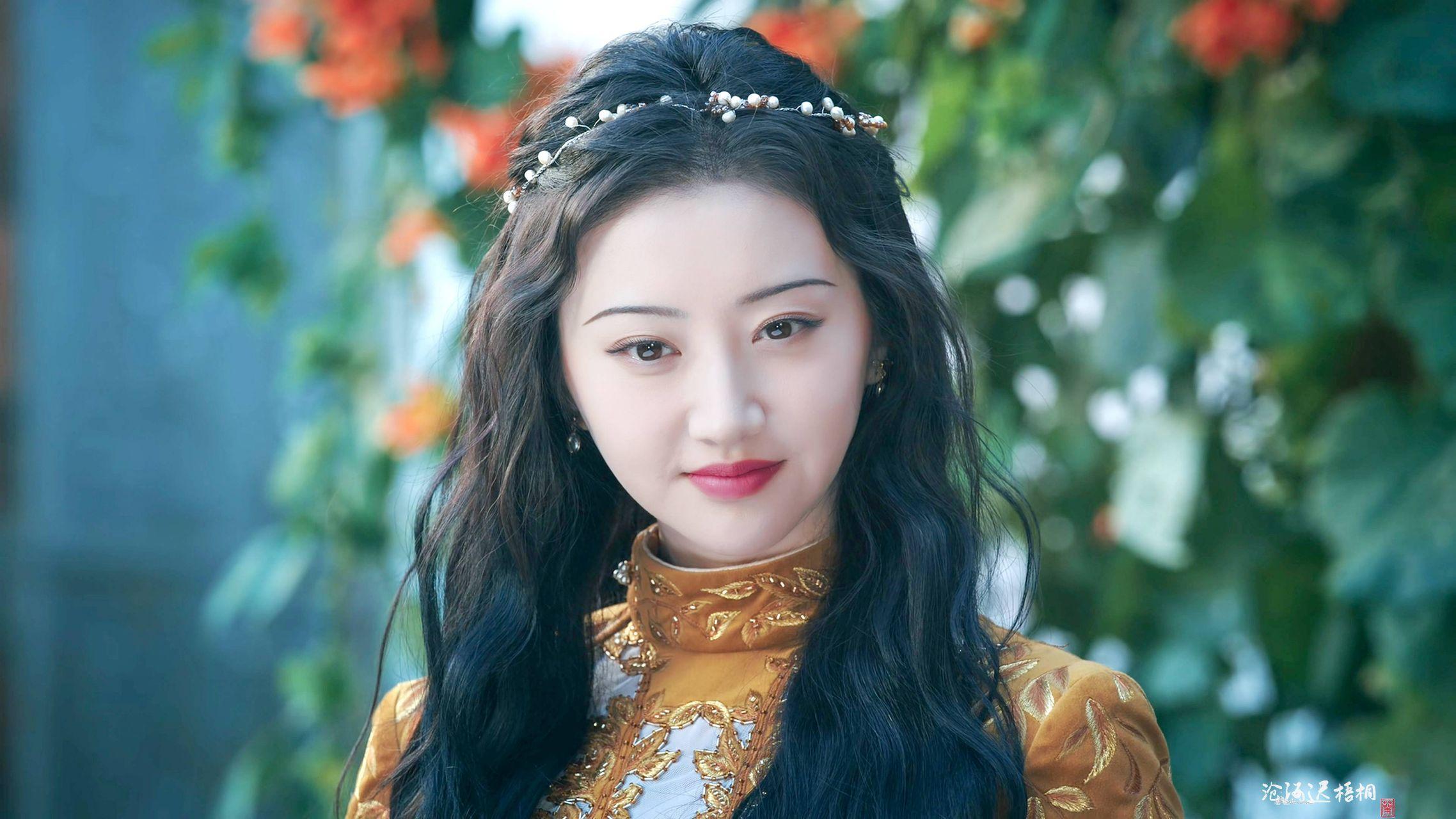 如何评价景甜,张彬彬主演的《司藤》? - 知乎