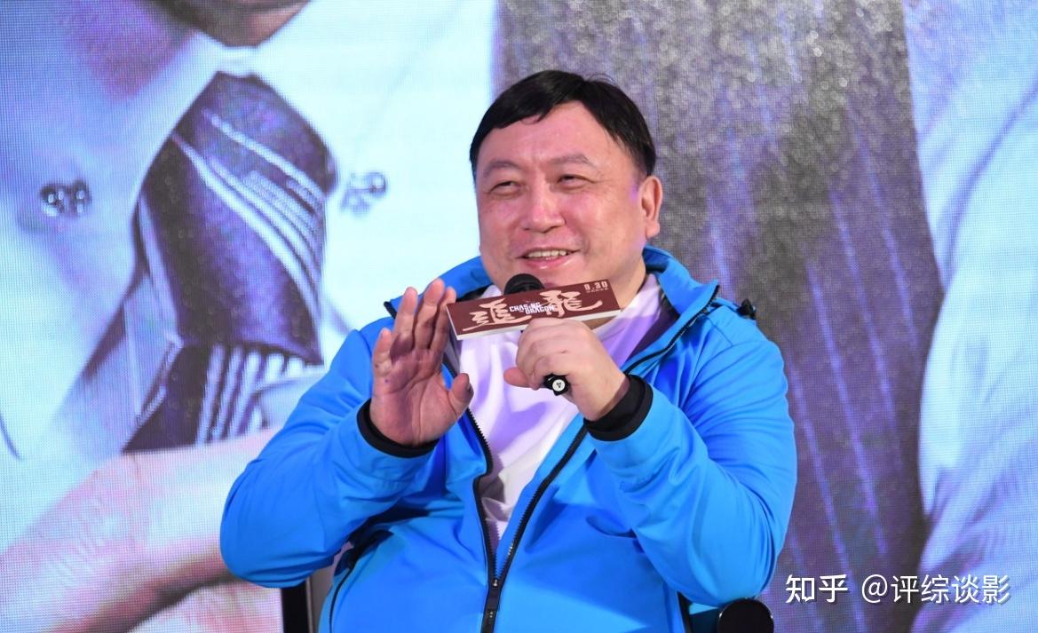 王晶被问怎么看待三级片，王晶：电影对我来说是生意，不是艺术 - 知乎