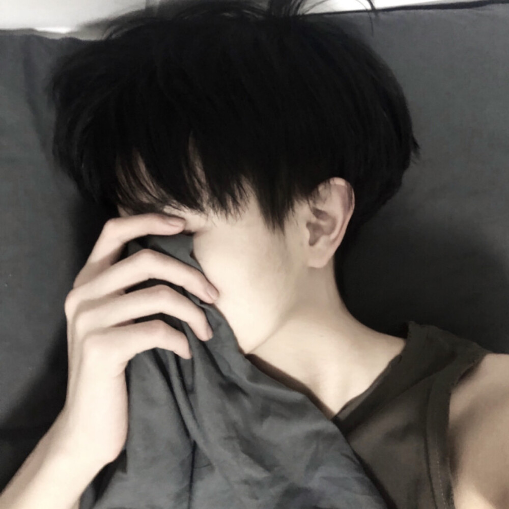 有哪些让女生一眼就心动的微信男头像? - 知乎