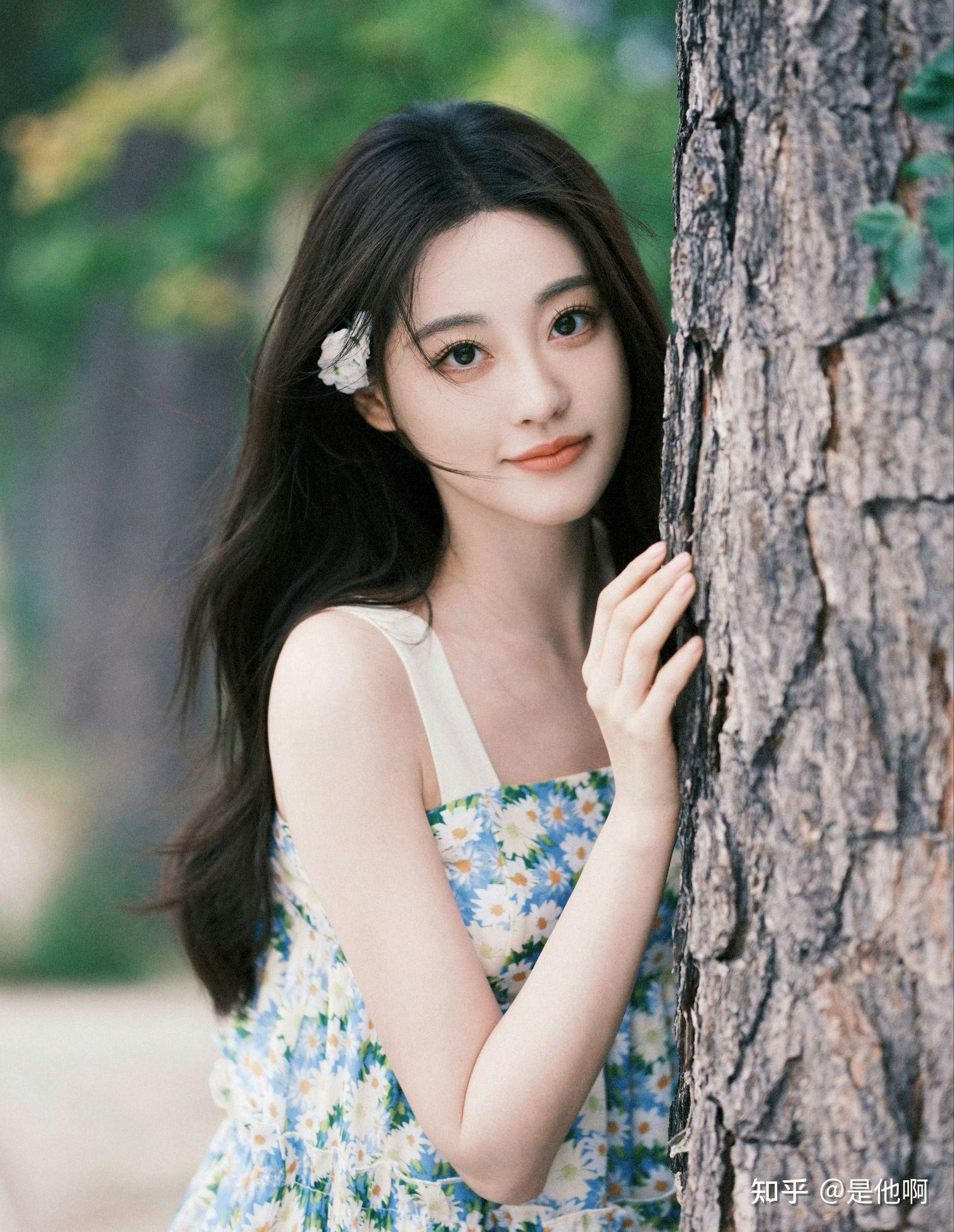 有哪些颜值气质出众却不怎么大火的女明星?