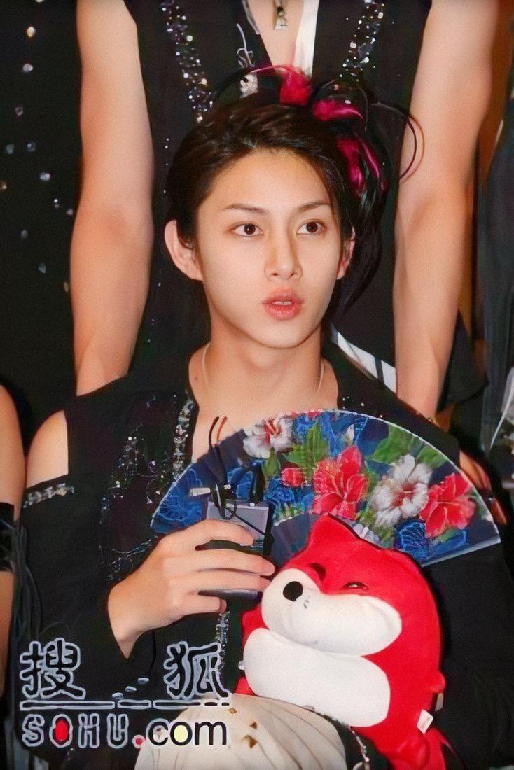 金希澈早年颜值什么水平,真的有说的那么美吗? - 知乎