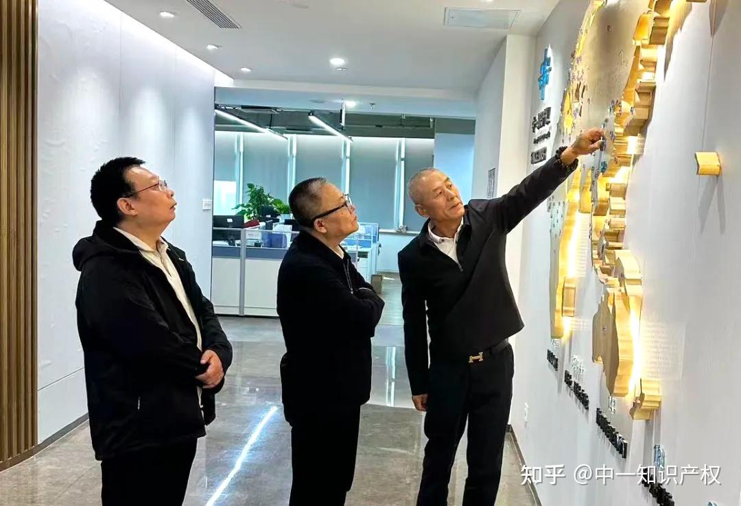 河北省承德市市委常委、统战部长刘宏伟一行莅临中一考察交流 - 知乎